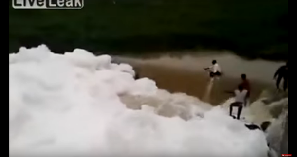 Terrible accidente durante un festival religioso en India: tres muertos