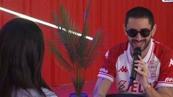 luzu tv se sumo a la burla de olga por la entrevista caida a la china suarez: mira el desopilante video luzu tv se sumo a la burla de olga por la entrevista caida a la china suarez: mira el desopilante video