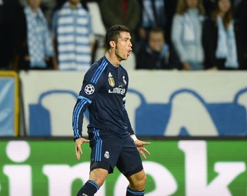 Cristiano Ronaldo superó los 500 goles e igualó a Raúl