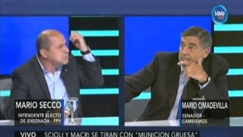 fuerte cruce entre el intendente de ensenada y un senador de cambiemos