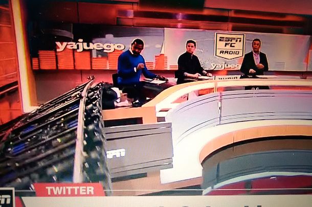 Habló Carlos Orduz, el periodista que sufrió el brutal accidente al aire en ESPN: Estoy bien