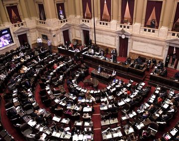 Alberto promulgó la ley con los cambios en Ganancias