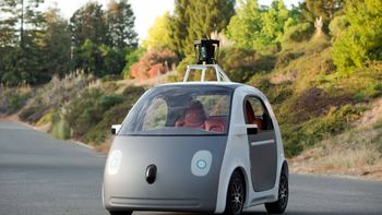 sin conductor e involucrado en un accidente sin conductor e involucrado en un accidente