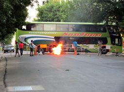 tras el caos, paralisis y tension tras el caos, paralisis y tension