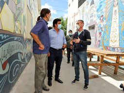 Espinoza: Vamos a urbanizar los barrios Puerta de Hierro, San Petersburgo y 17 de Marzo