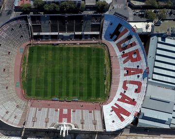 Murió un ex presidente de Huracán: su mujer y su amante se cruzaron en los fúnebres