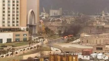 ataque de isis en un hotel: mataron guardias y tomaron rehenes ataque de isis en un hotel: mataron guardias y tomaron rehenes