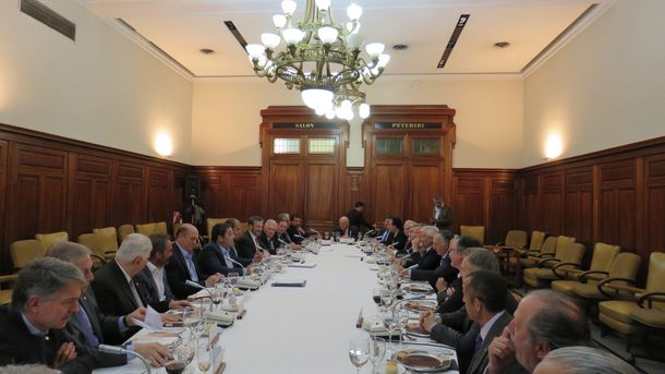 La UIA recibió al ministro de Trabajo