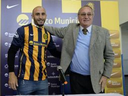 rosario central compro la totalidad del pase de javier pinola rosario central compro la totalidad del pase de javier pinola