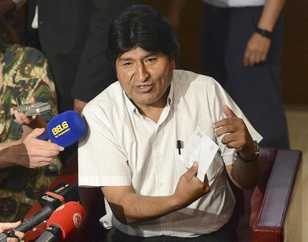 Evo Morales también ofrece asilo político a Edward Snowden