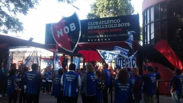 Una protesta pone en duda el cruce de Copa Argentina entre Instituto y Huracán