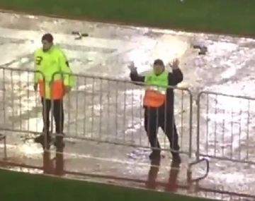 VIDEO: Agente de seguridad no pudo contener la alegría por River y se puso a bailar