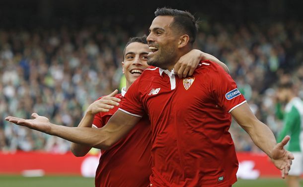 Gabriel Mercado brilla en Sevilla y le da miles de dólares a River