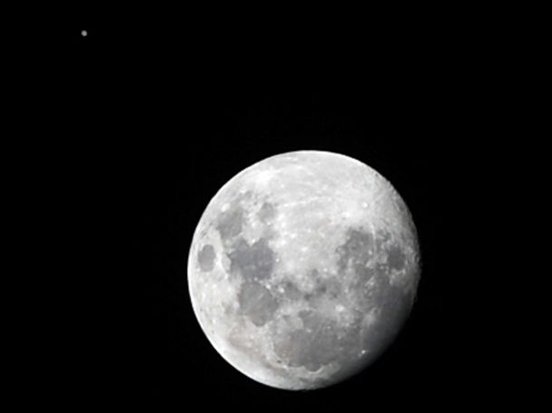 La Luna eclipsó a Jupiter y se pudo ver en Argentina
