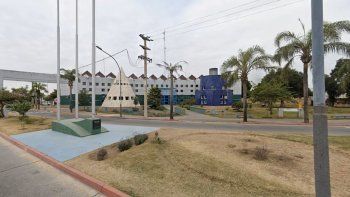 cordoba: un alumno llevo un arma a la escuela y se activo un operativo policial cordoba: un alumno llevo un arma a la escuela y se activo un operativo policial