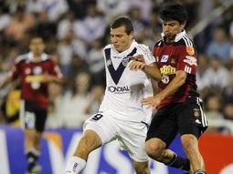 Falleció Maxi Giusti, ex jugador de Vélez, en un accidente de auto Falleció Maxi Giusti, ex jugador de Vélez, en un accidente de auto