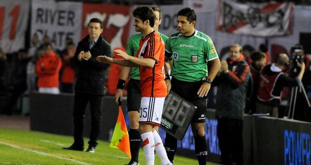 Gallardo quiere torcer la decisión de Aimar: Los grandes merecen irse en la cancha