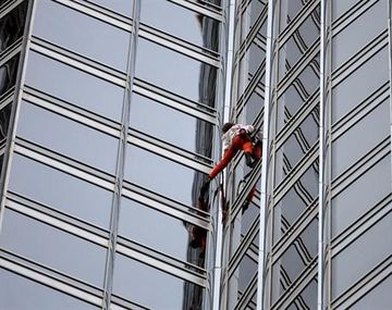 Alain_robert2
