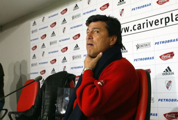 Passarella rompió el silencio: La salida de Matías es consensuada