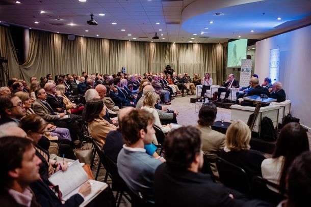 Más reformas e inversión pública, la fórmula para un mayor crecimiento sostenido según analistas