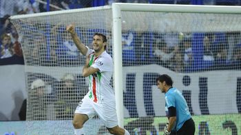 velez aplasto a newells y le saco el invicto en liniers velez aplasto a newells y le saco el invicto en liniers