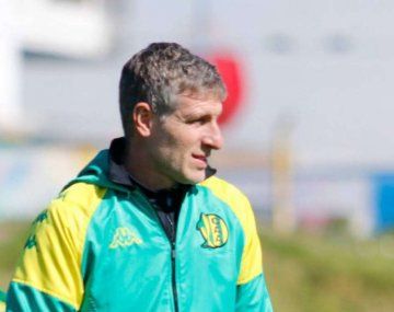 Martín Palermo renunció a su cargo de DT de Aldosivi