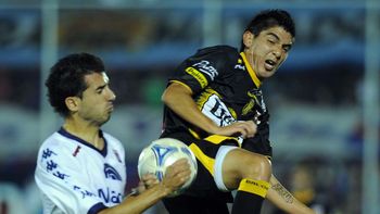 tigre y olimpo se miden en victoria en un duelo clave por mantener la categoria tigre y olimpo se miden en victoria en un duelo clave por mantener la categoria