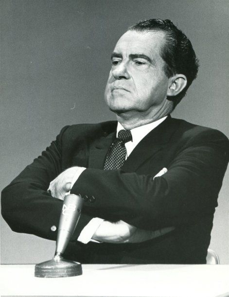 Estados Unidos: Richard Nixon prefirió renunciar a la presidencia antes que enfrentar al Senado