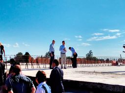 ¿como sigue la intensa agenda de macri en su primer dia de gestion? ¿como sigue la intensa agenda de macri en su primer dia de gestion?