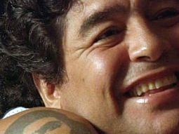Amandoamaradona01