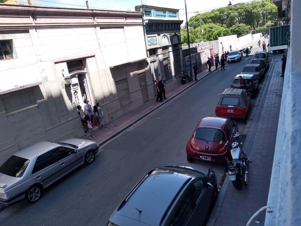 Toma de rehenes en San Telmo, a pocas cuadras de la Casa Rosada