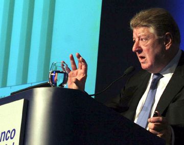 ¿Qué haría el principal asesor económico de Scioli con el dólar?