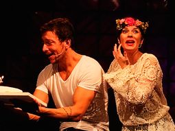 la emotiva sorpresa que le hicieron a nico vazquez por su cumpleanos en el escenario la emotiva sorpresa que le hicieron a nico vazquez por su cumpleanos en el escenario