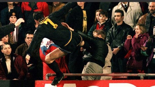 La mítica agresión de Cantona a un hincha del Crystal Palace