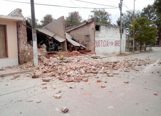 Fuerte temblor en Salta por un sismo de 5,9°: un muerto y varios heridos