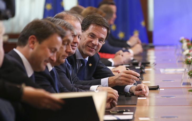 Seis meses más tarde, Ucrania firmó el acuerdo con la UE