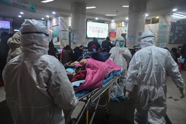 Un mes del coronavirus: 259 muertos, dudas sobre su origen y China cada vez más aislada