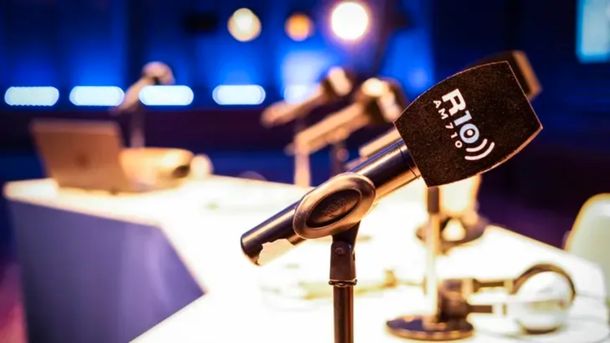 Radio 10 se consolida entre las más escuchadas y fue la que más creció en 2023