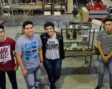 Orgullo argentino: crean la primera máquina expendedora de agua