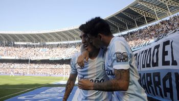 racing le gano a velez y se ilusiona con pelear el torneo racing le gano a velez y se ilusiona con pelear el torneo