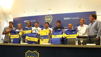 el hincha quiere a riquelme con la camiseta de boca el hincha quiere a riquelme con la camiseta de boca