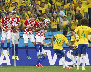 Todas las imágenes del partido inaugural