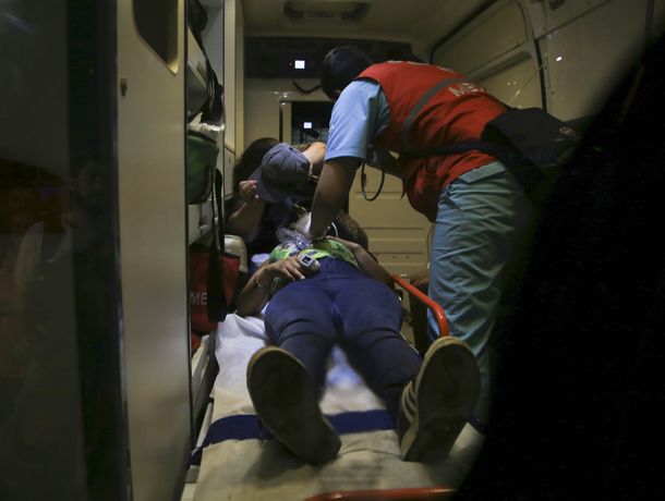 Así trasladaban a los heridos tras la marcha de la OMC