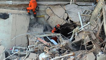 los ultimos dos cuerpos hallados estaban abrazados los ultimos dos cuerpos hallados estaban abrazados