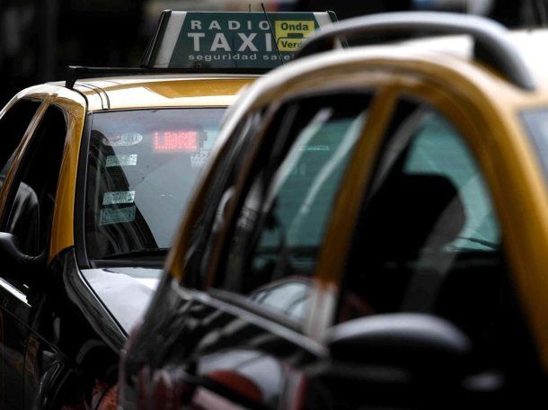 Aumentan los taxis en CABA