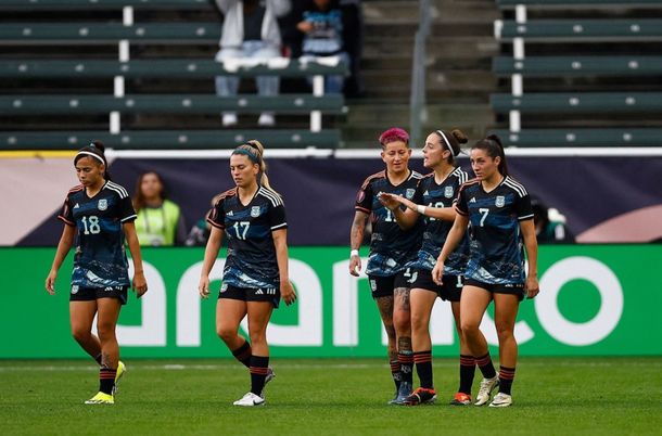 La Selección Argentina femenina perdió con Brasil y se despidió de la Copa Oro
