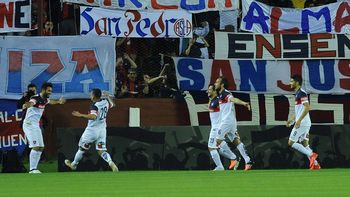 San Lorenzo enfrenta a Godoy Cruz en Lanús por los octavos de final de la Copa Argentina San Lorenzo enfrenta a Godoy Cruz en Lanús por los octavos de final de la Copa Argentina