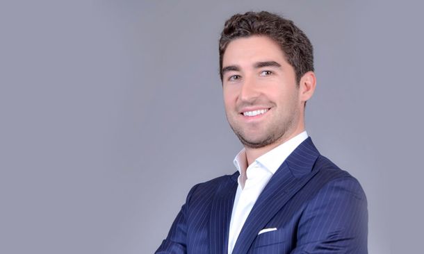 ¿De cuánto es la fortuna de Gonzalo Hevia Baillères en marzo 2026? El millonario mexicano vinculado con Emma Watson.