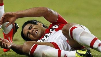 falcao le escribio en twitter al defensor frances que lo lesiono falcao le escribio en twitter al defensor frances que lo lesiono