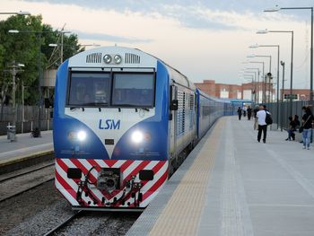 Encontraron dos granadas debajo de una formación del tren San Martín